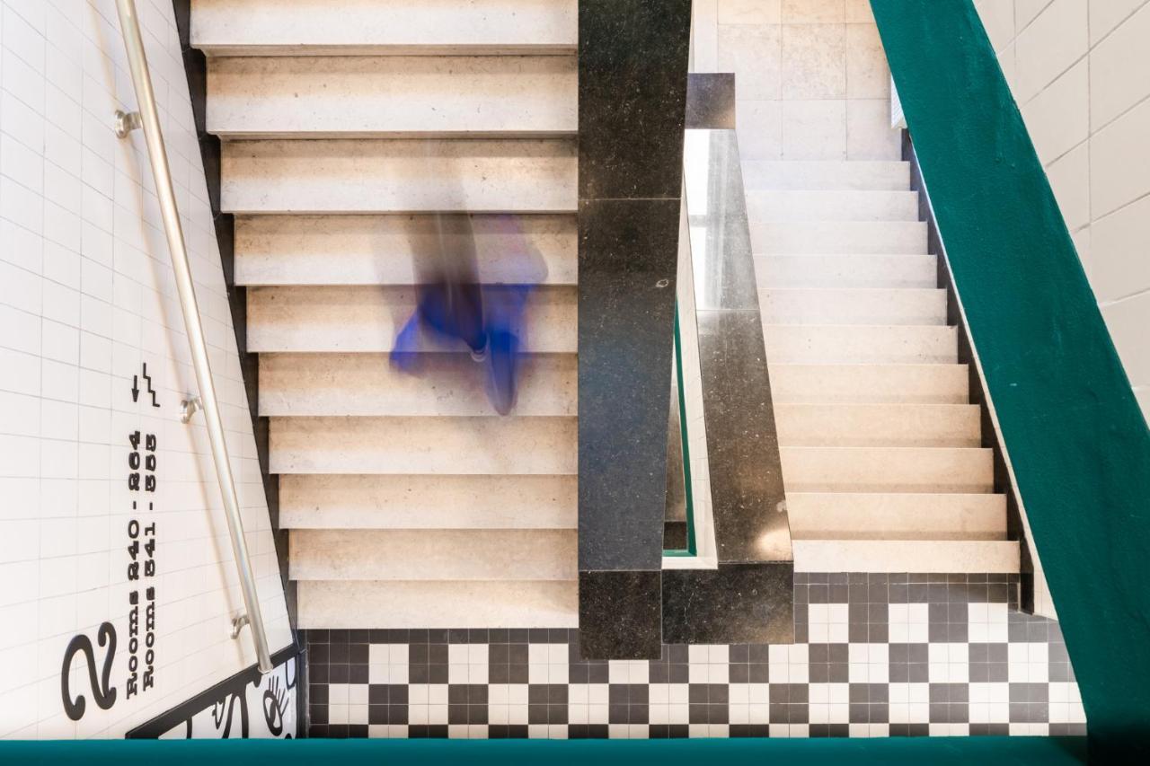 Vie Via - Your Hotel Леуварден Екстериор снимка