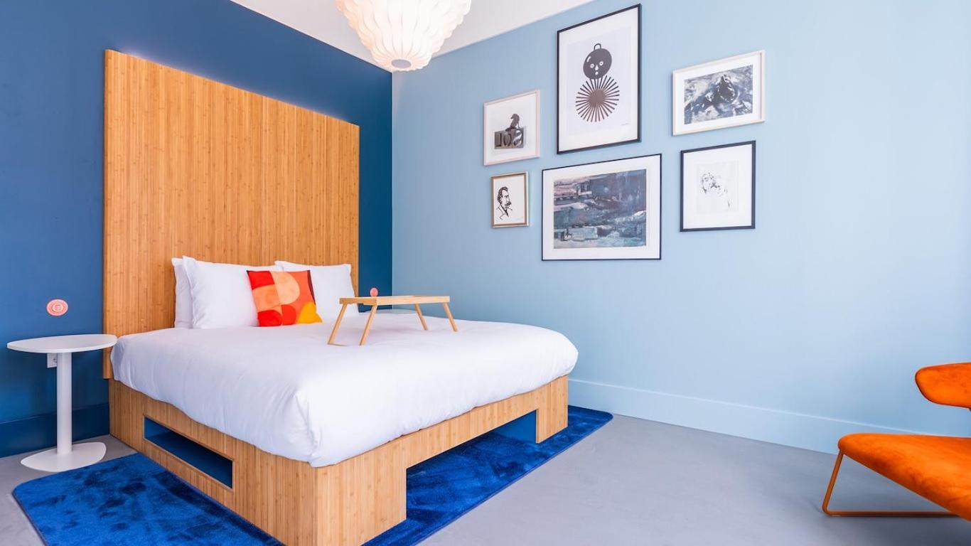 Vie Via - Your Hotel Леуварден Екстериор снимка