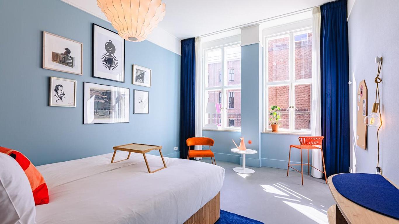 Vie Via - Your Hotel Леуварден Екстериор снимка